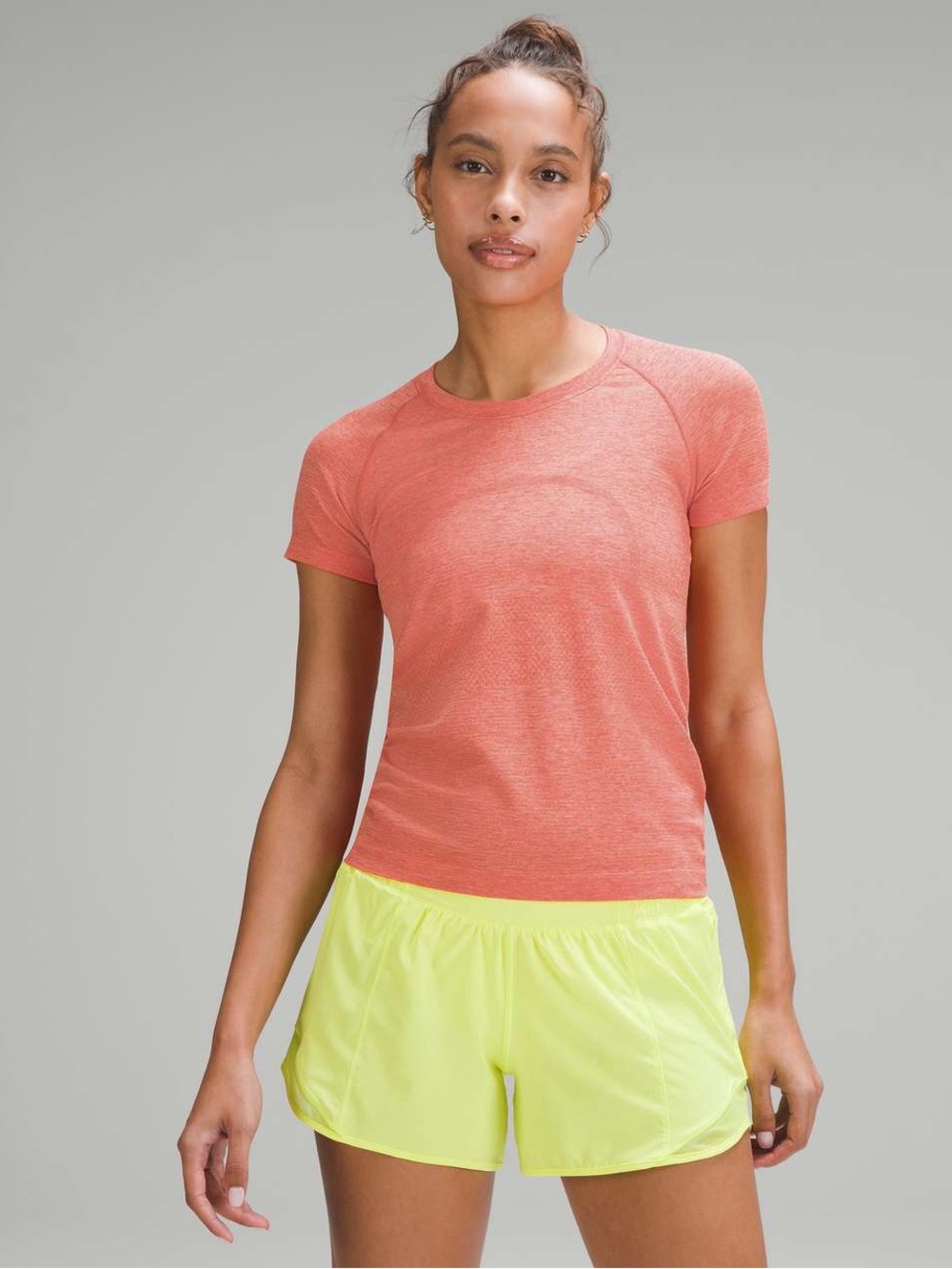 Lululemon Swiftly Tech Tee in Solar Orange Size 8
